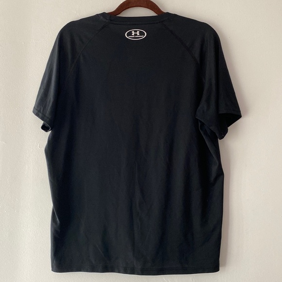 Under Armour Athletic Short Sleeve Shirt Medium - Picture 7 of 8